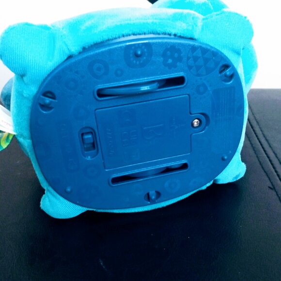 Plush B Toys Wobble and  Go Woofer dog interactive - Picture 3 of 7